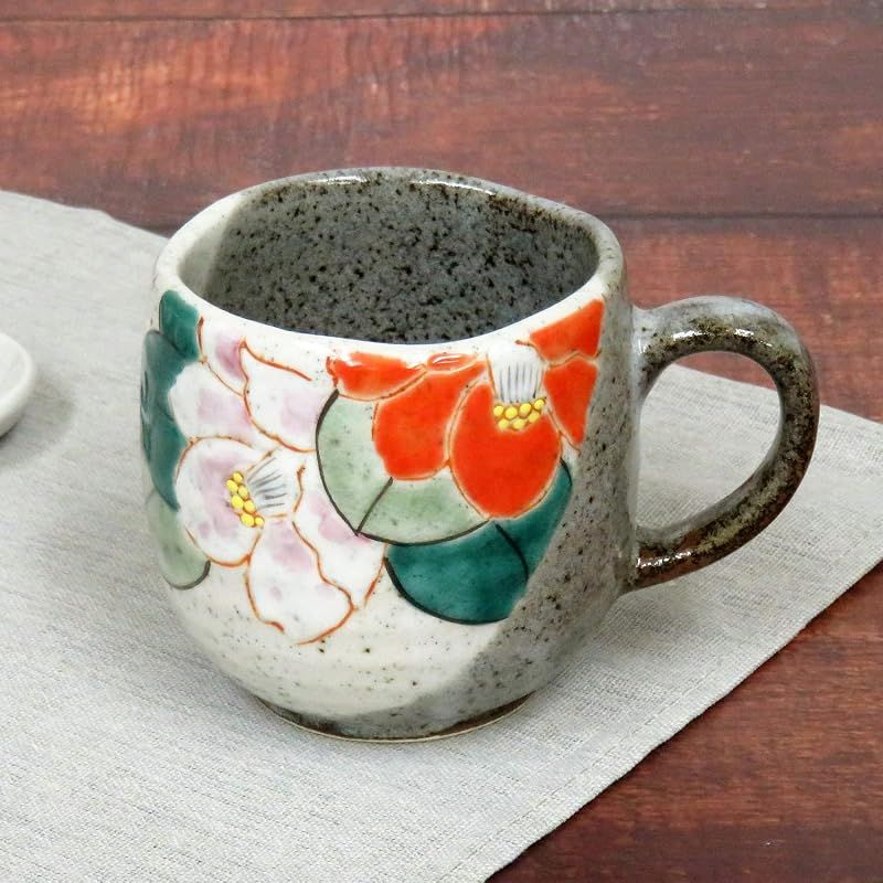 【新品】 和座の蔵 おしゃれ コーヒーマグ 九谷焼 マグカップ 紅白椿 陶器 高級 ブランド 食器 日本製 誕生日プレゼント 還暦祝い 古希祝い 喜寿祝い 米寿祝い ギフト 6,134円