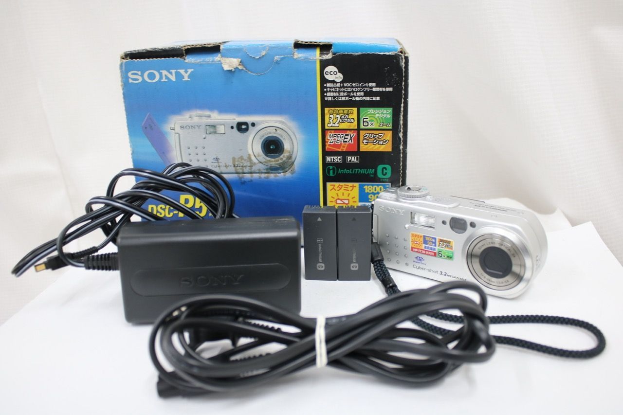 [Return Guarantee] [with original box] Sony Cyber-shot DSC-P5 3x many accessories compact digital camera e17155