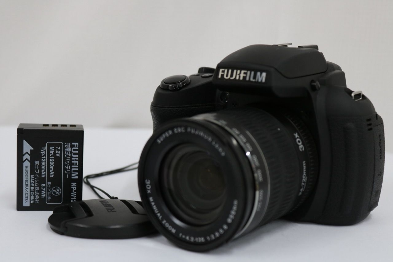 【返品保証】 フジフィルム Finepix HS30EXR 30x ブラック バッテリー付き コンパクトデジタルカメラ e17535