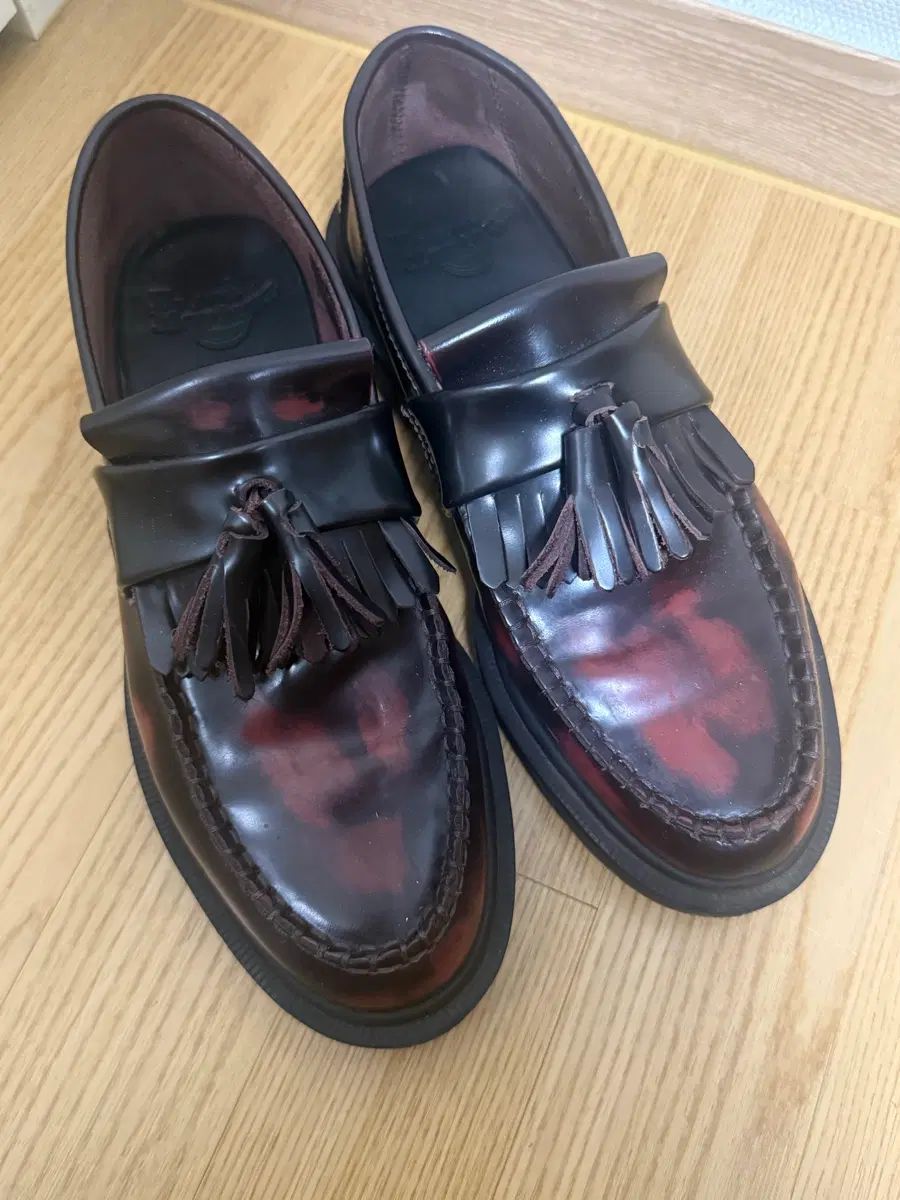 250 uk6) DR. MARTENS ドクターマーチン エイドリアン さくらんぼレッド
