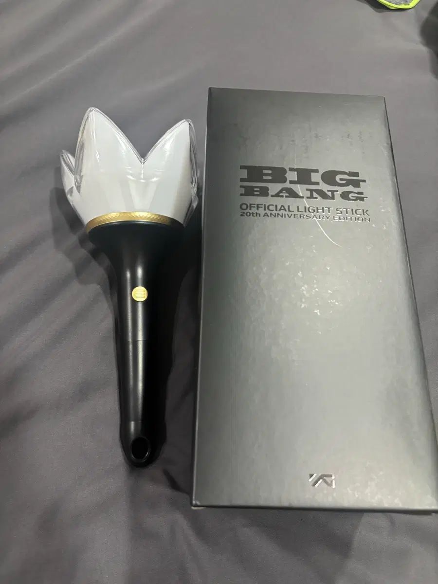 BIGBANG20周年ファーストコンサート ファーストコンギフトセットと一度使用したBANG棒出品その他