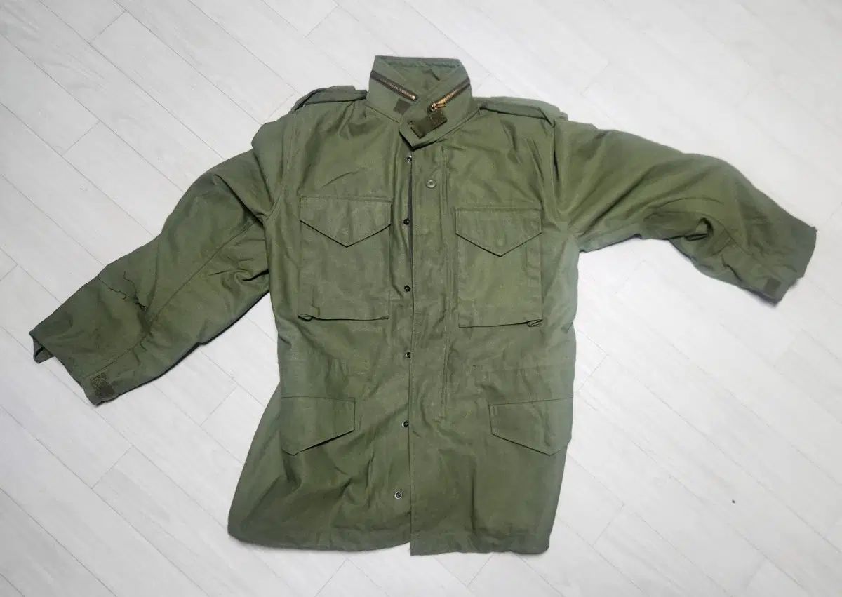 m65 フィールドジャケット Mサイズ 18,071円