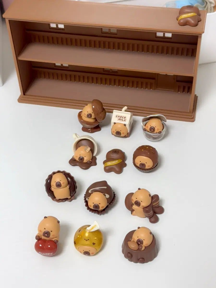 カピバラ チョコレート フィギュア セット