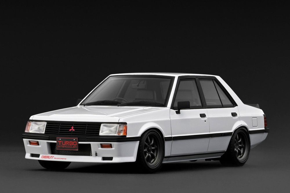 Mitsubishi Lancer EX GSR Turbo (A175A) White (1/18 Scale)