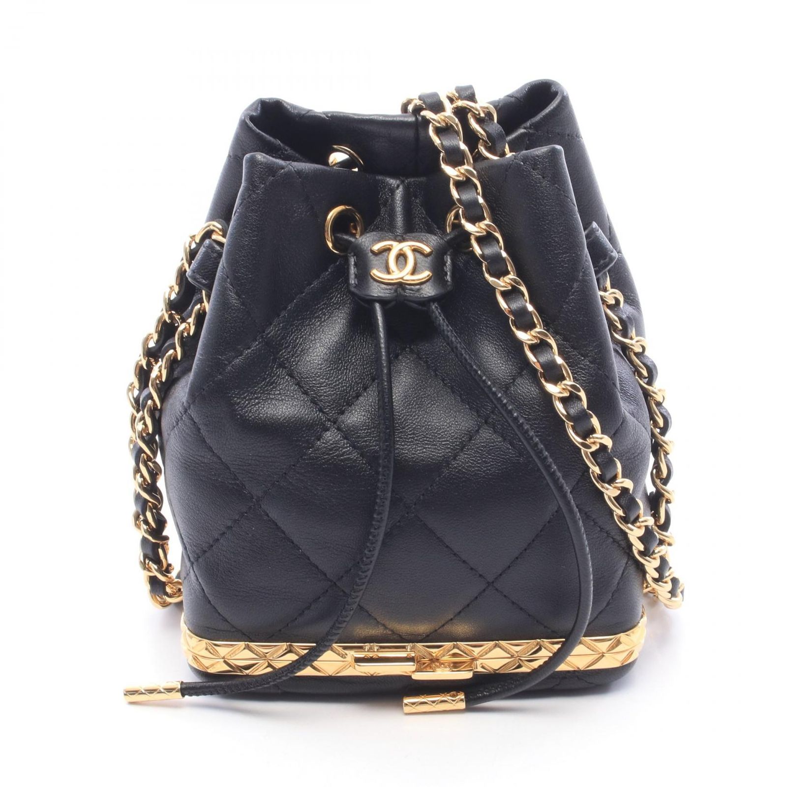 シャネル CHANEL ショルダーバッグ マトラッセ スモール バケットバック AP2750 ブラック ラムスキン（羊革） マトラッセ スモール バケットバック レディース 238,860円