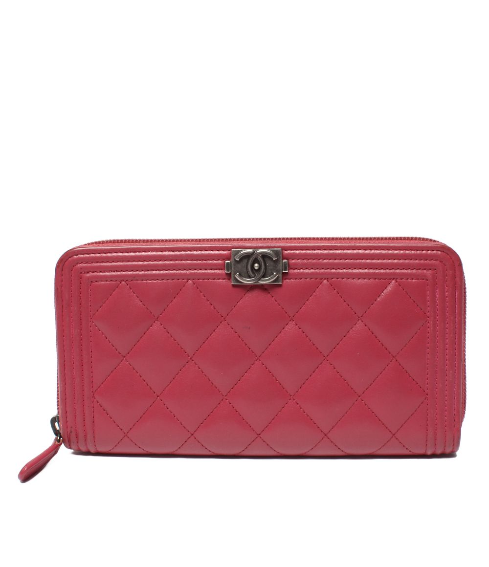 シャネル ラウンドファスナー長財布 26番台 ボーイシャネル レディース CHANEL