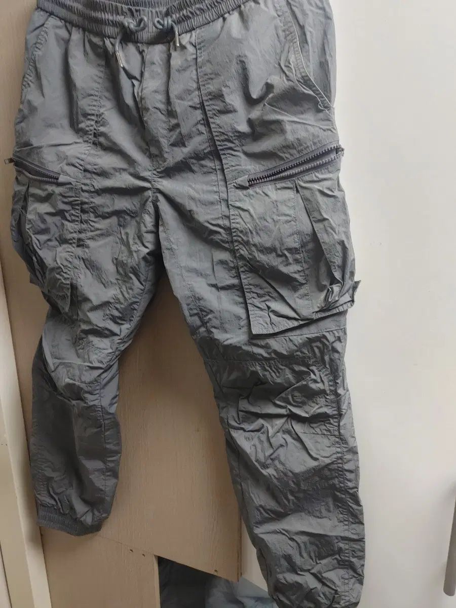 23ss ジュンジェイ ナイロン カーゴジョガーパンツ 46 12,556円