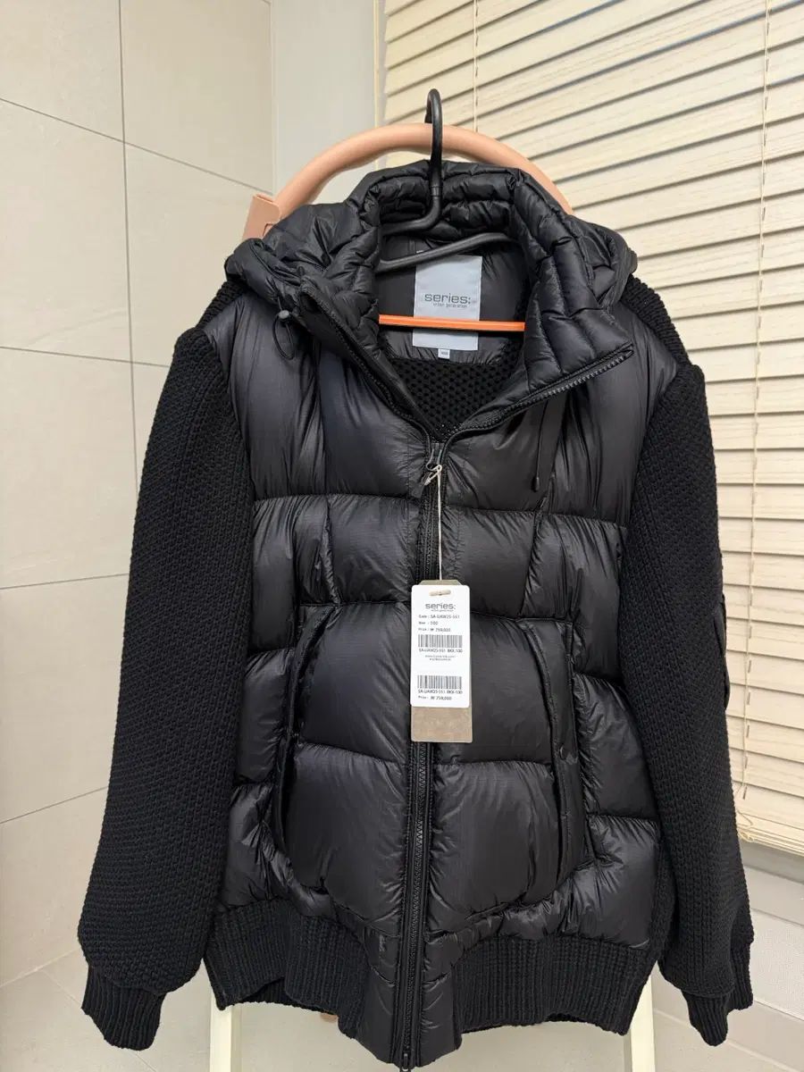 シリーズ メンズ ニット ダックダウン ジャケット 105 60,140円