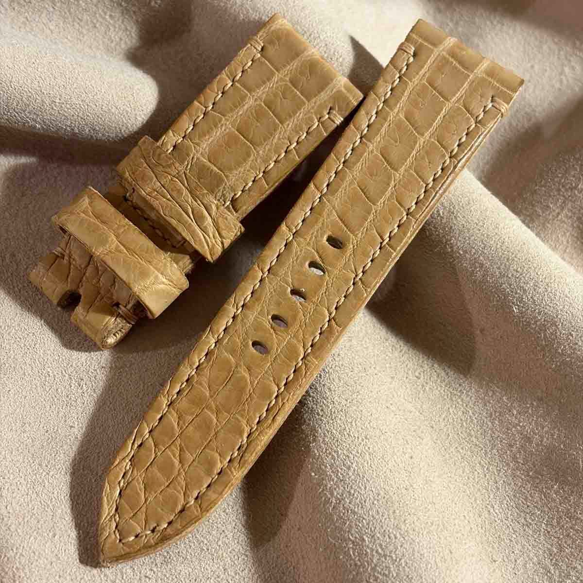exh-87タンニン鞣しクロコダイルレザー 腕時計ベルト (ラグ幅26mm - バックル幅22mm) 16,614円