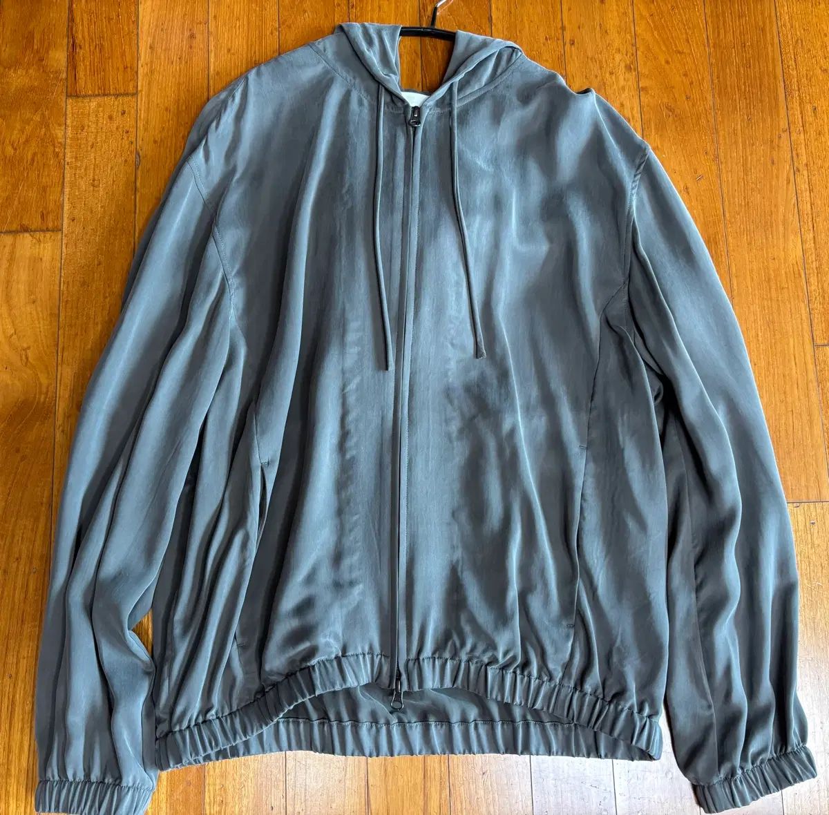 アモーメント キュプラ ジップアップアウター