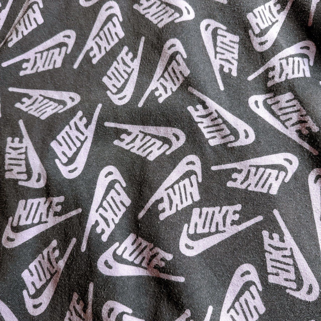 https://assets.mercari-shops-static.com/-/large/plain/2JVi2fv5959QigvHRdcRsR.jpg@jpg