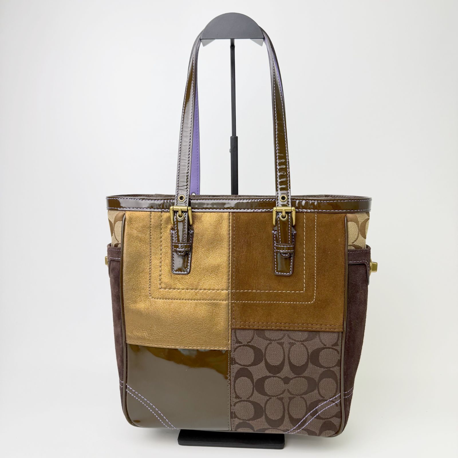 【中古】Coach コーチ シグネチャー パッチワーク トートバッグ キャンバス / スエード / レザー ブラウン / ベージュ / パープル 金具ゴールド ヴィンテージ レディース HIBUOCHI VINTAGE hboc260815a05 17,100円