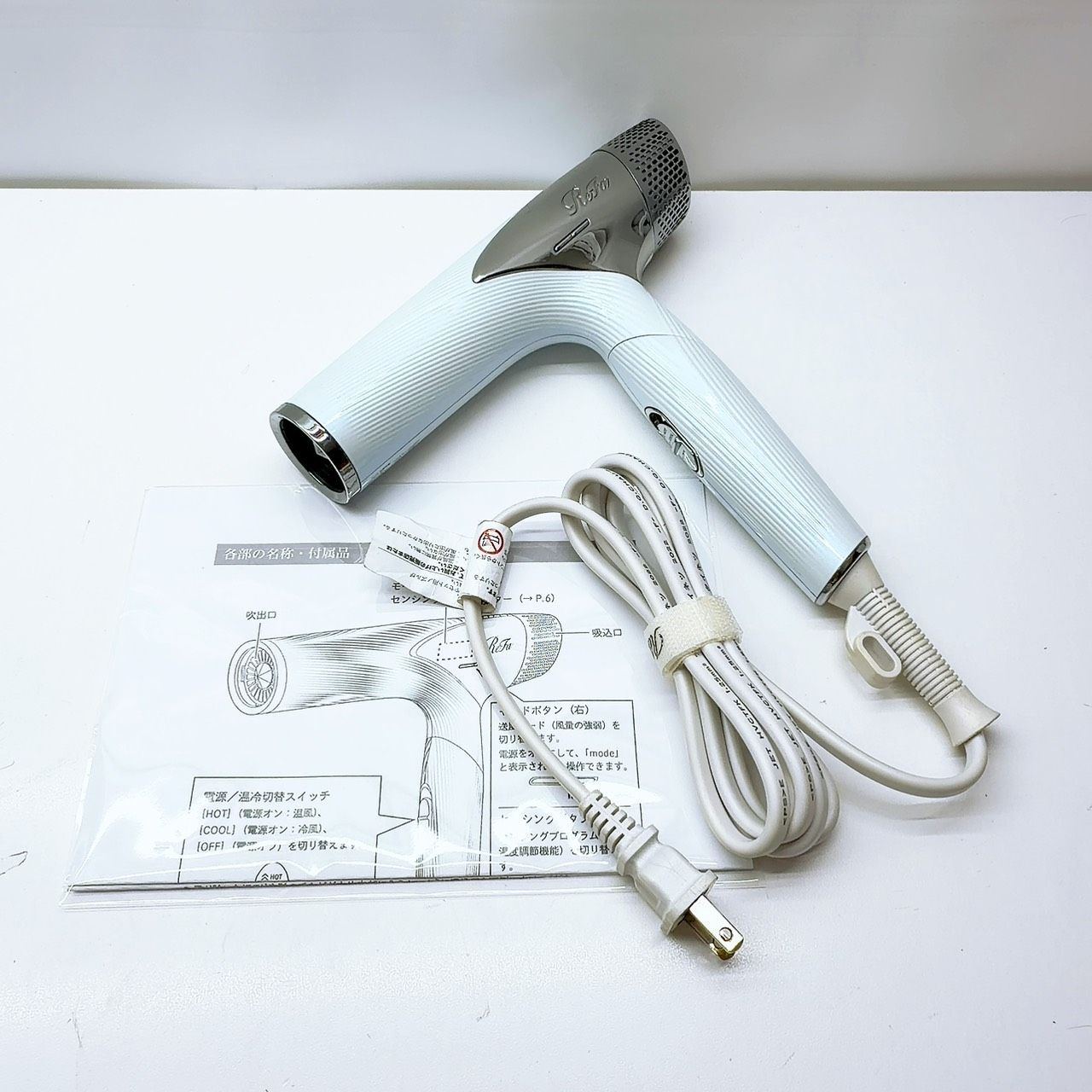 《ほぼ未使用》 Refa リファ ビューティック ドライヤー スマート MTG REFA BEAUTECH DRYER SMART ,2608N166