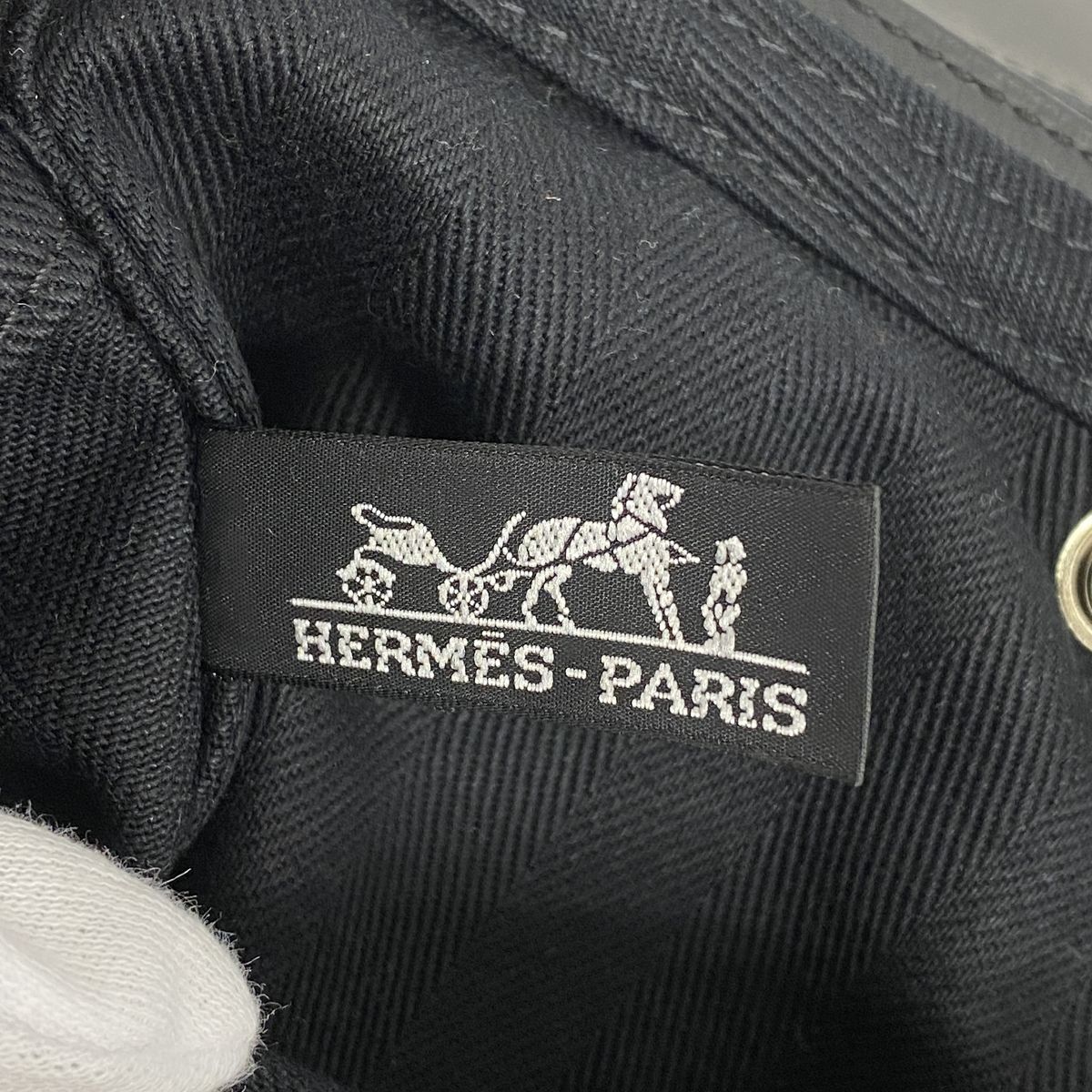 【6hd3577】エルメス ハンドバッグ ヴァルパライソPM トワルシェブロン ブラック シルバー金具【中古】レディース