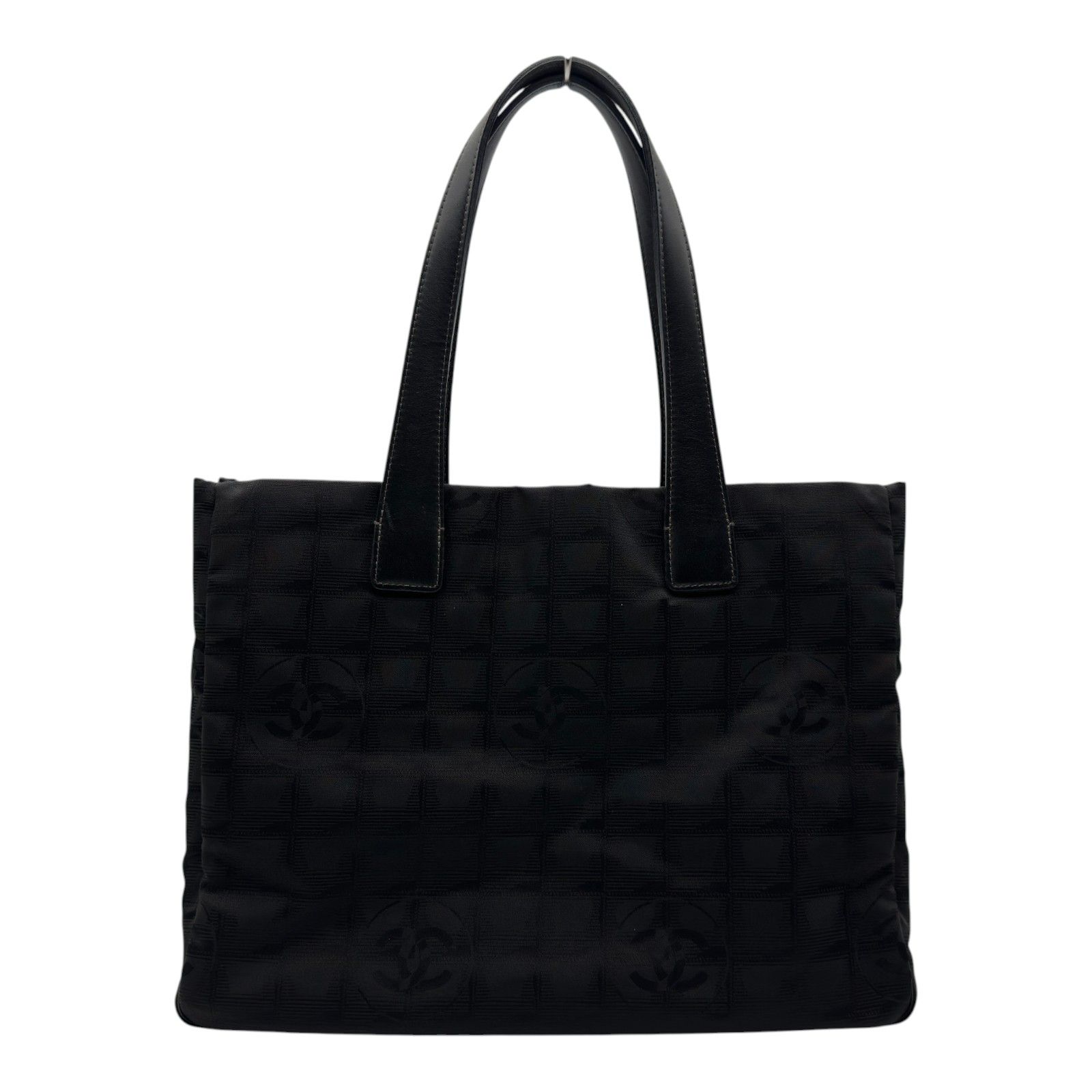 シャネル CHANEL ニュートラベルライントートMM A15991 6番台 ブラック ナイロン/レザー レディース トートバッグ