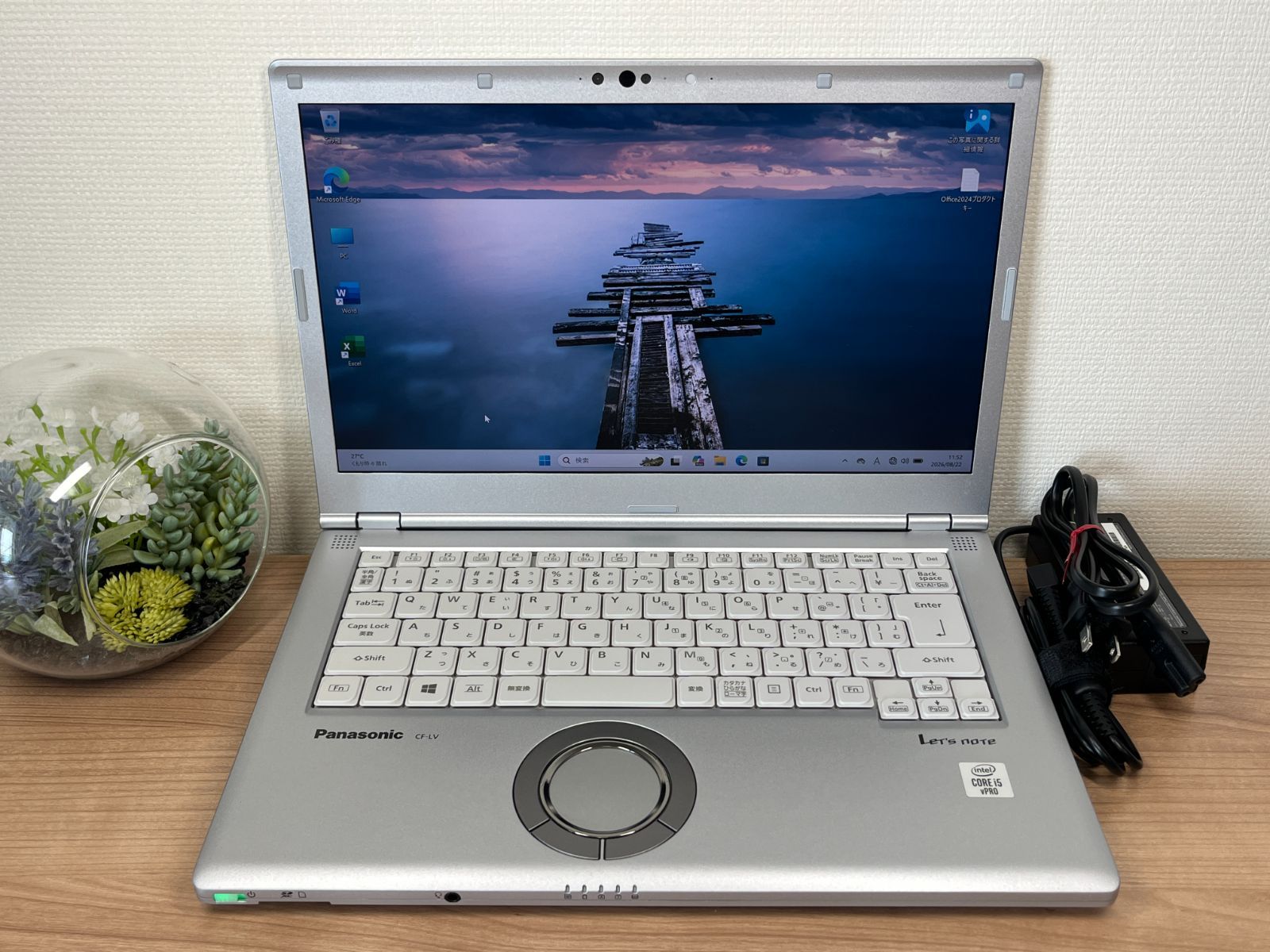 美品 LTEモデル〉07217 Panasonic レッツノート CF-LV9 16GB/256GB 14型 大画面 office2024