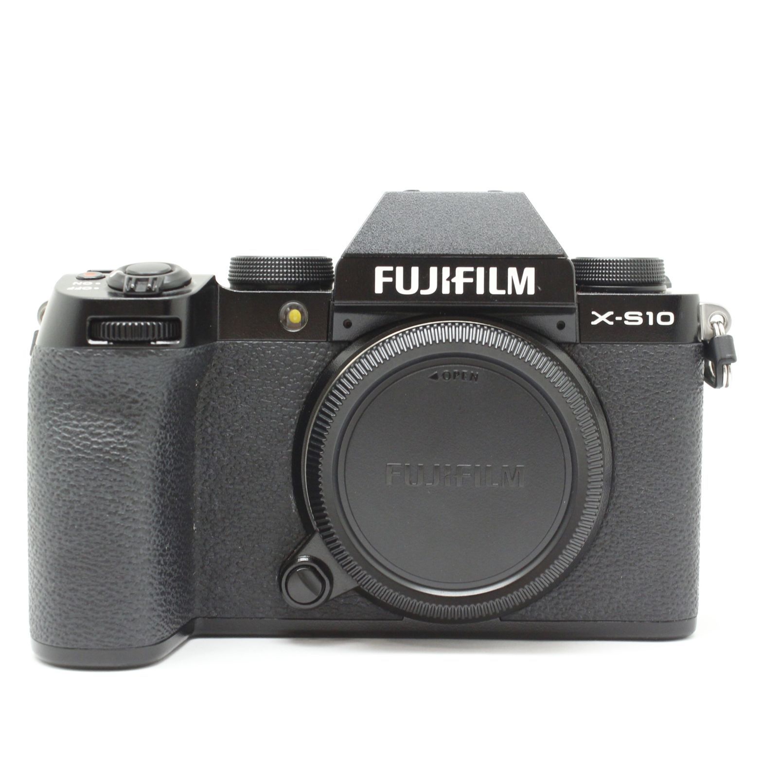 FUJIFILM X-S10 ボディ 69,575円