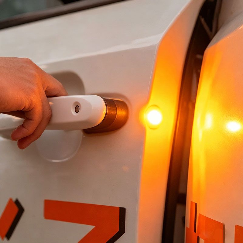 トヨタ ランドクルーザー LC250 2024-2026 ダイナミックフロントドア LEDシグナルライト交換キット