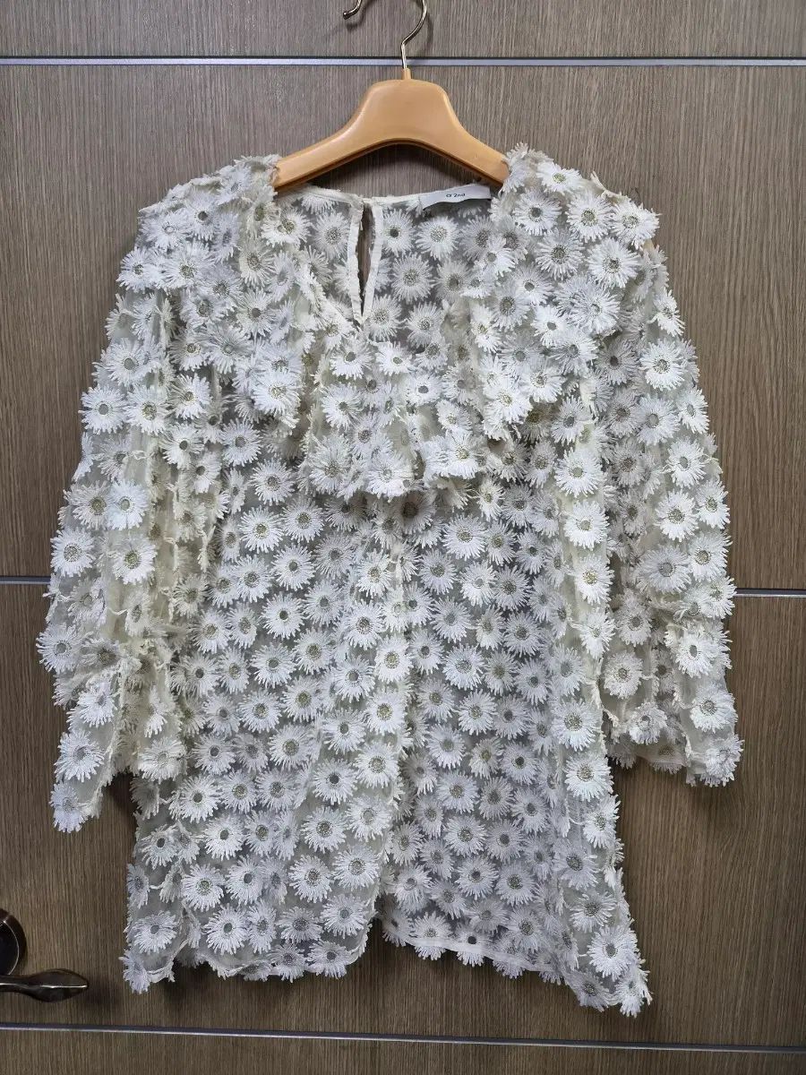 O'2nd フラワー シースルー レース ブラウス 6,493円
