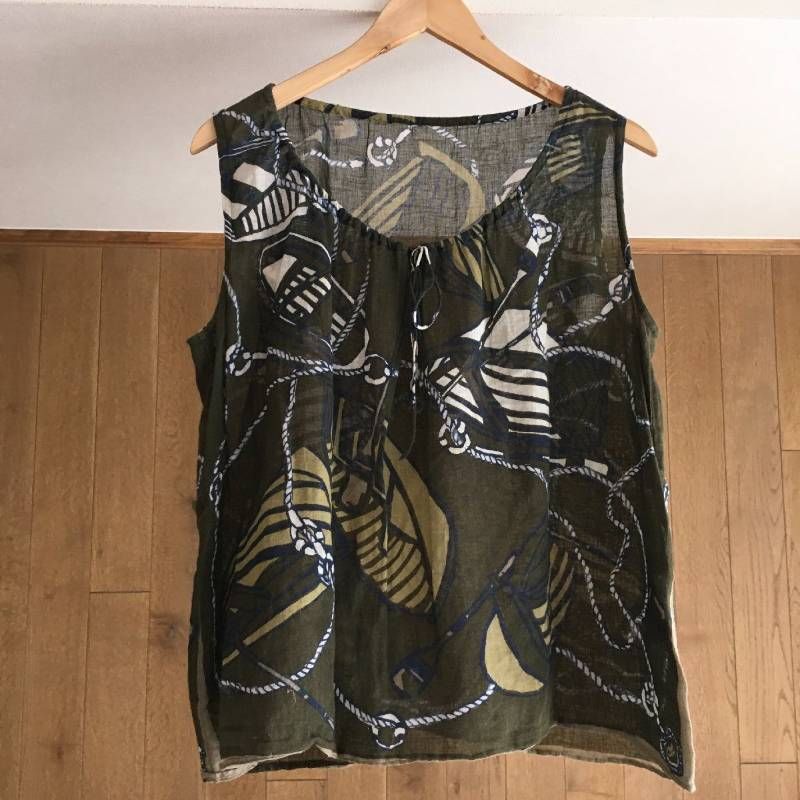 美品　 45R 　ミドルガーゼの風呂敷ブラウス0　定価37,400円