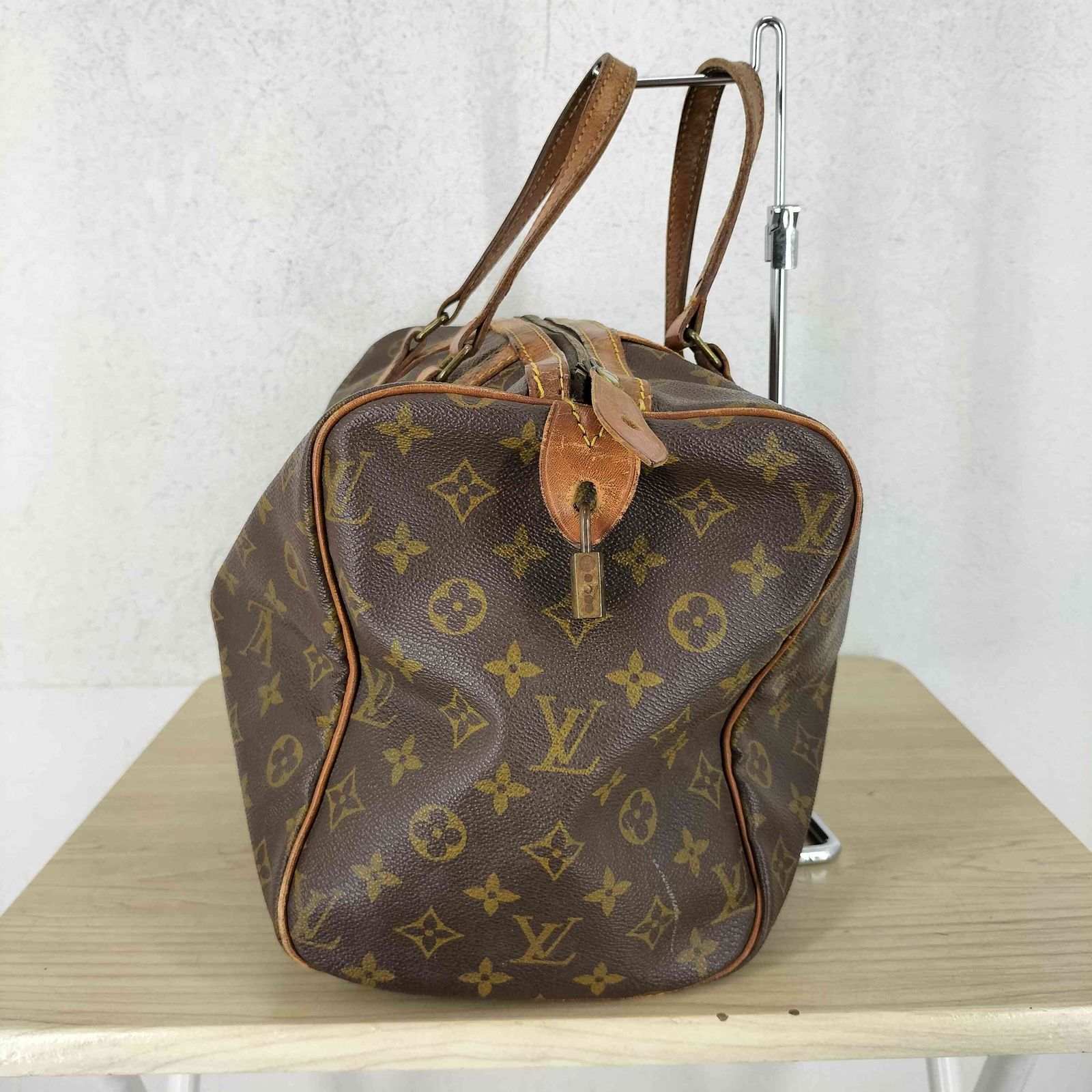 ルイヴィトン LOUIS VUITTON モノグラム サックスプール35 monogram