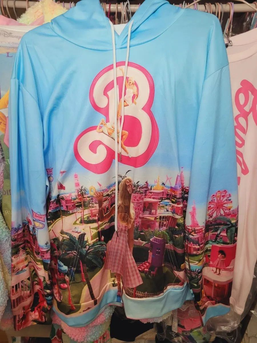 バービーハウス フード付きTシャツ 24,675円