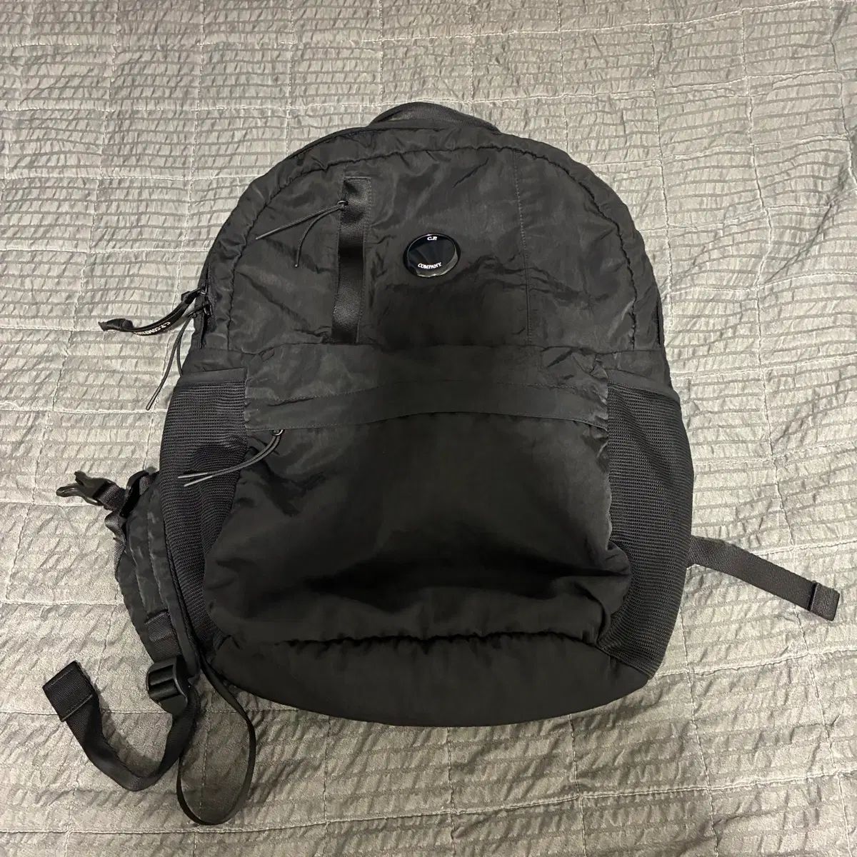 C.P. COMPANY シーピーカンパニー ナイロン bレンズ バックパック 34,985円
