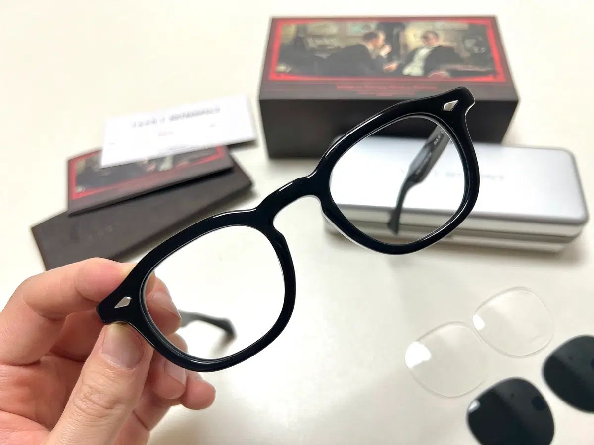LASH(ラッシュ) clift 48size Tart Optical Arnel(タートオプティカルアーネル) メガネ出品