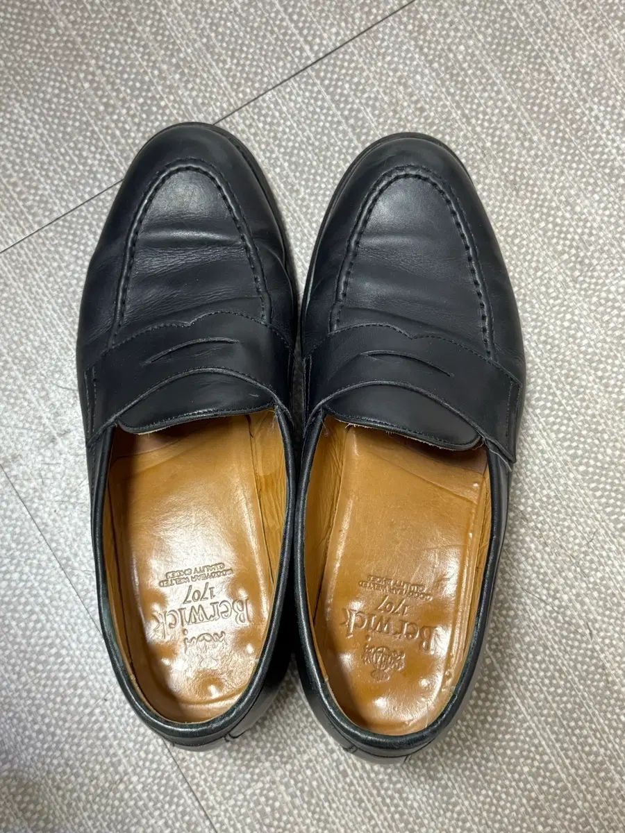 Berwick 9628 ローファー (260)