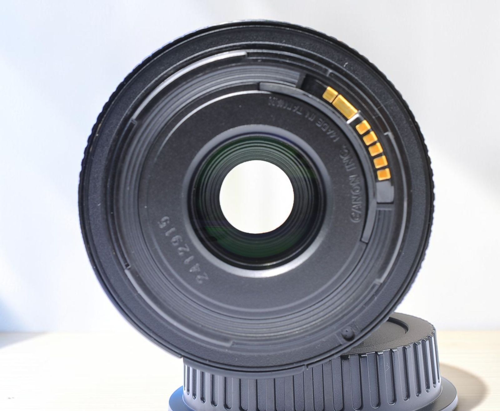 希少なレッド！ Canon EOS Kiss X50 赤 USMレンズ フード付 0142