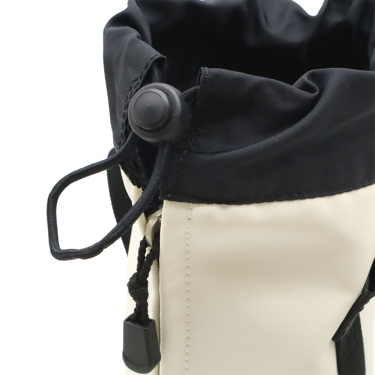 CHANEL シャネル スポーツライン ココマーク 筒型 ボトルホルダー 