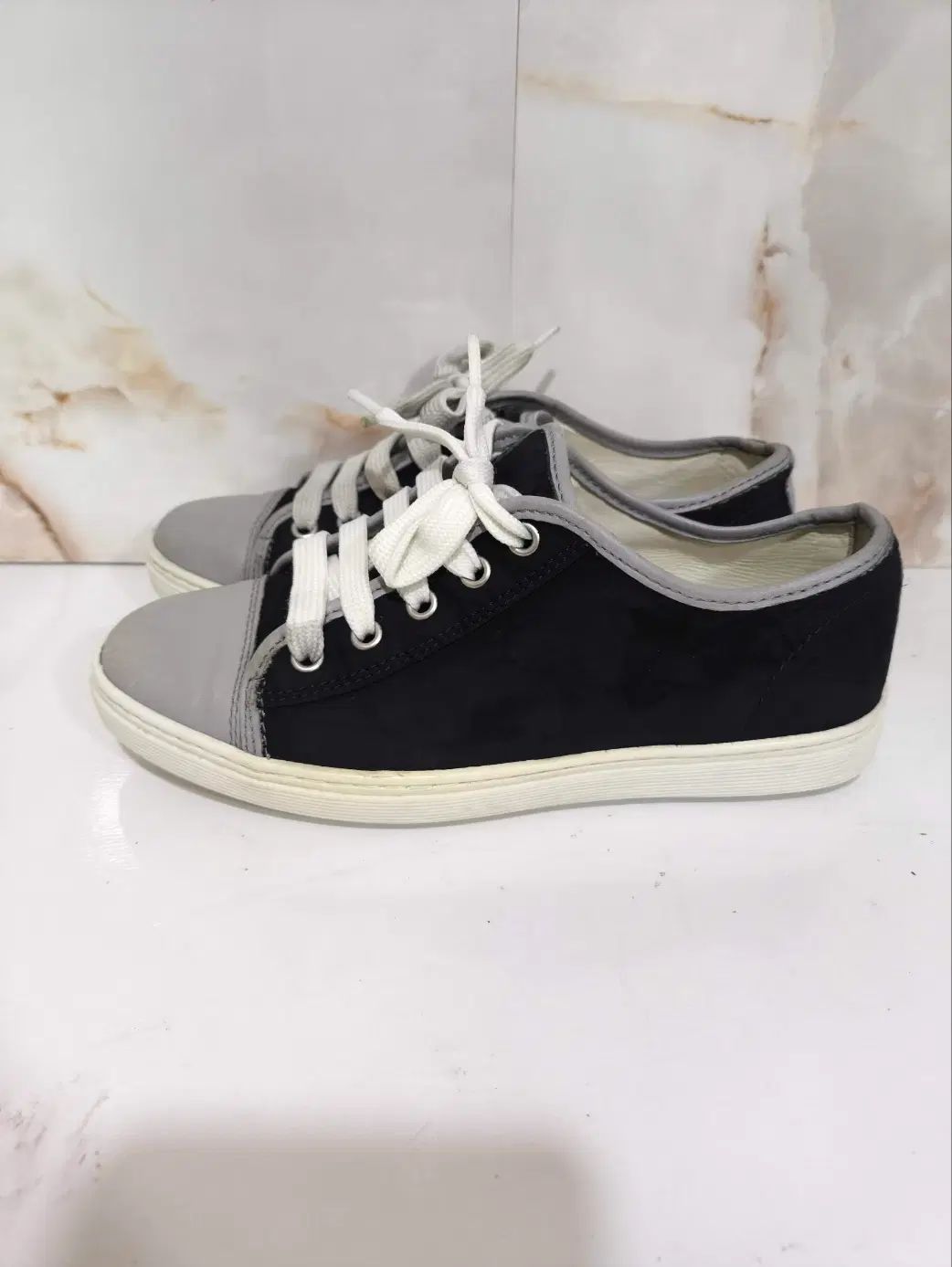 33 TOD'S トッズ キッズ スニーカー 7,150円