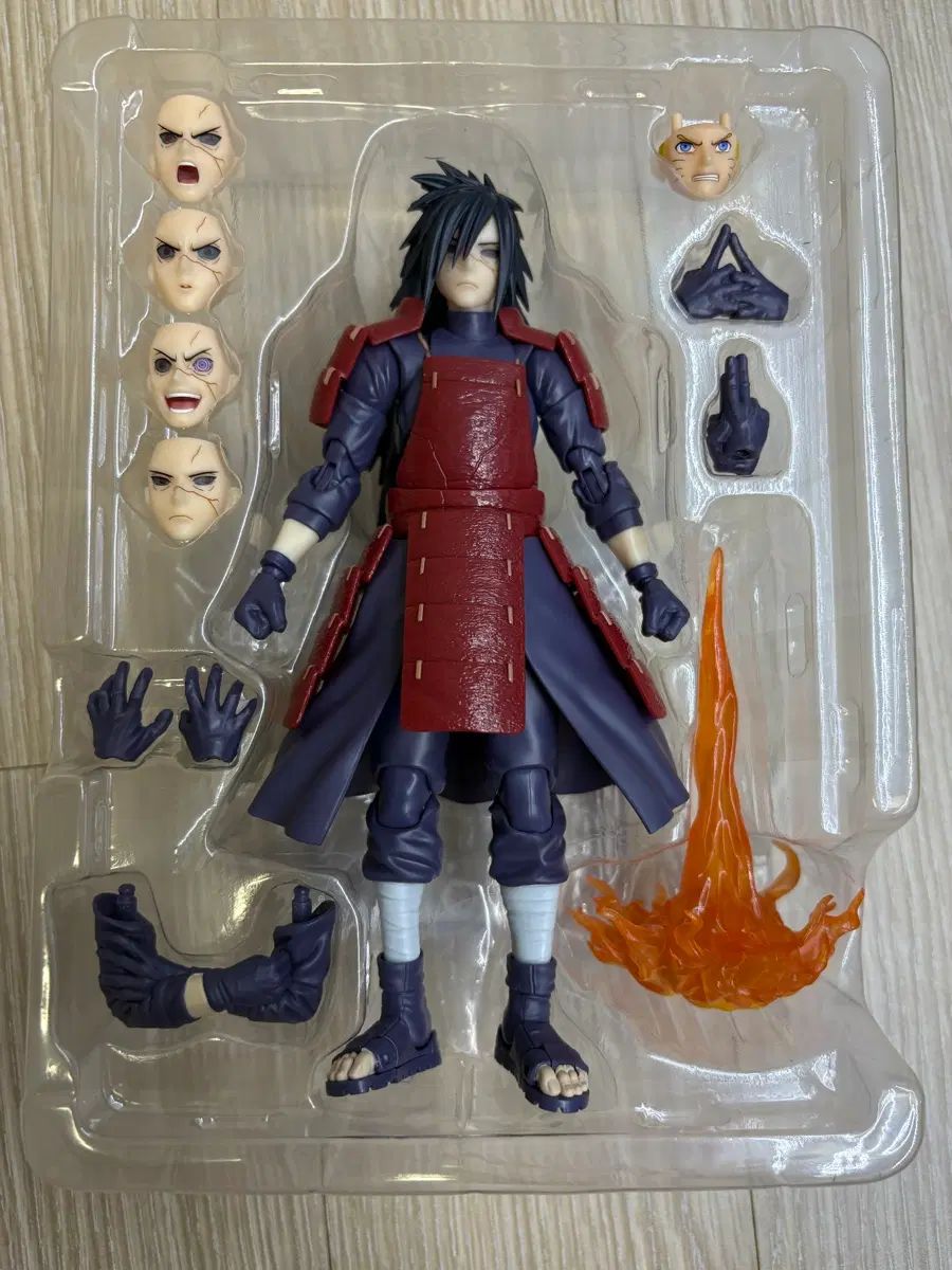shf NARUTO -ナルト- 三毛縞 斑 開封品