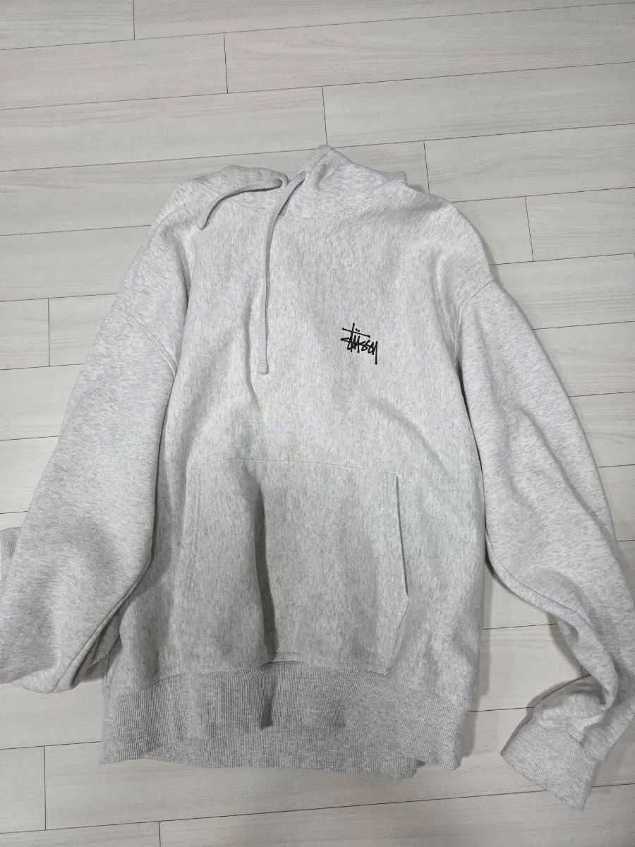 (正規品/クリーム版) STUSSY WHO Tシャツ 出品