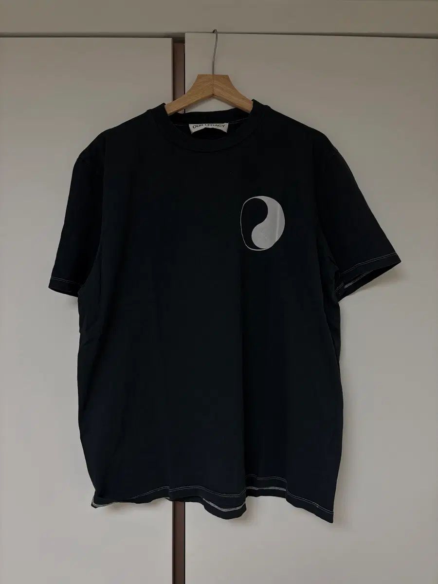 OUR LEGACY アワーレガシー ウォーク ワークショップ Tシャツ 음양 ブラック