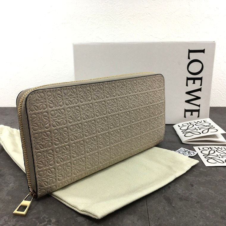 極美品 LOEWE ラウンドファスナー長財布 アナグラム リピート 206 47,760円