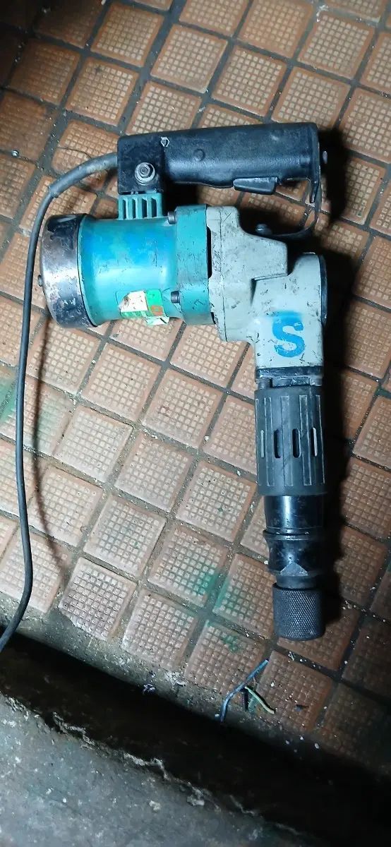 軽い破砕ハンマー 10,727円