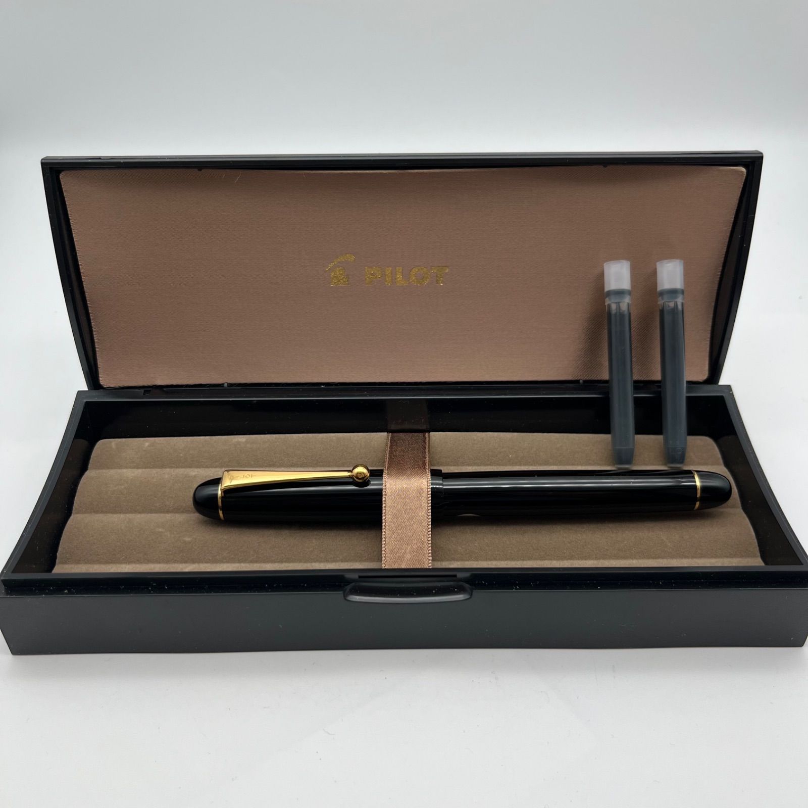■PILOT パイロット 万年筆 ペン先14K 585 M 刻印 A26-2923