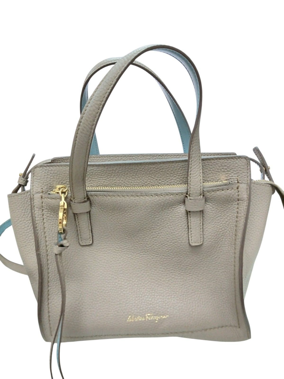 MAG043　Salvatore Ferragamo　　ショルダーバッグ