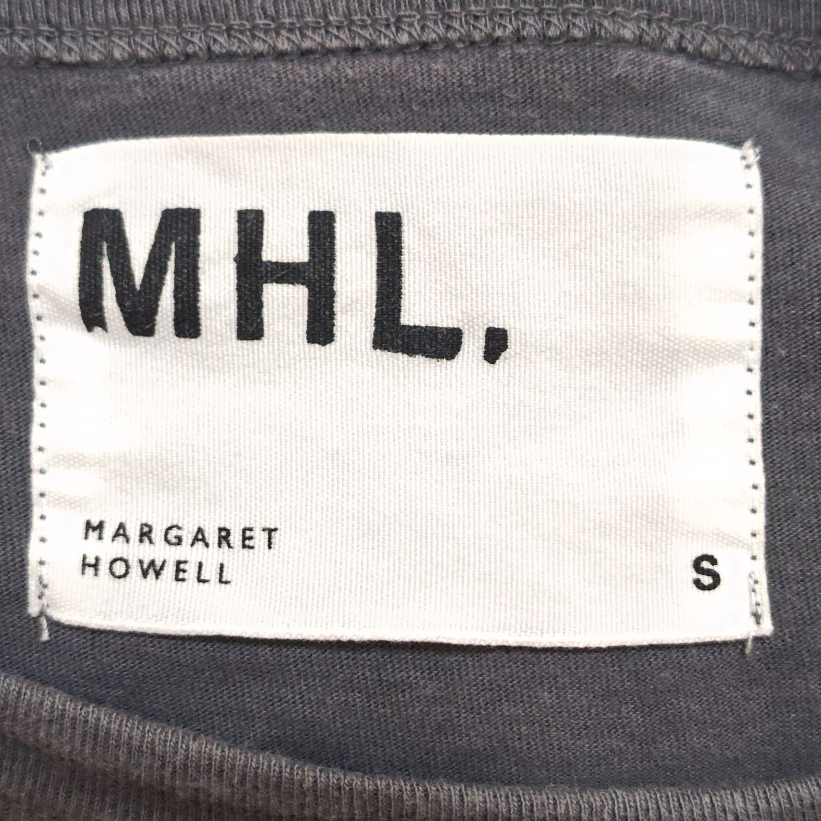 https://assets.mercari-shops-static.com/-/large/plain/2JViy5LvisbLoimxE7mtk9.jpg@jpg
