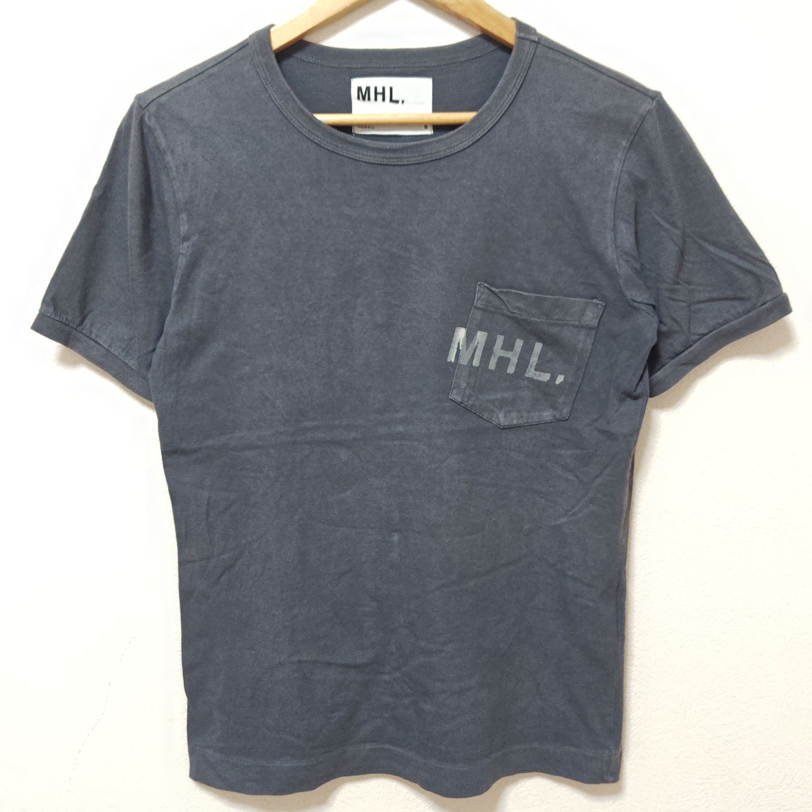 https://assets.mercari-shops-static.com/-/large/plain/2JViy5PZgBBJmQ3jUPmmwo.jpg@jpg