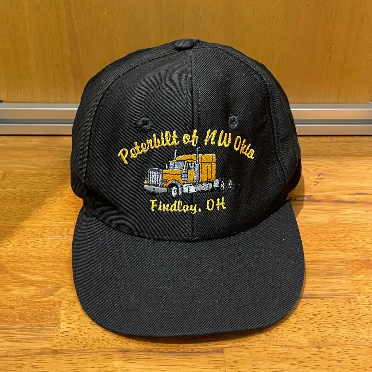 Peterbilt SemiTruck ロゴキャップ (C) 6,081円