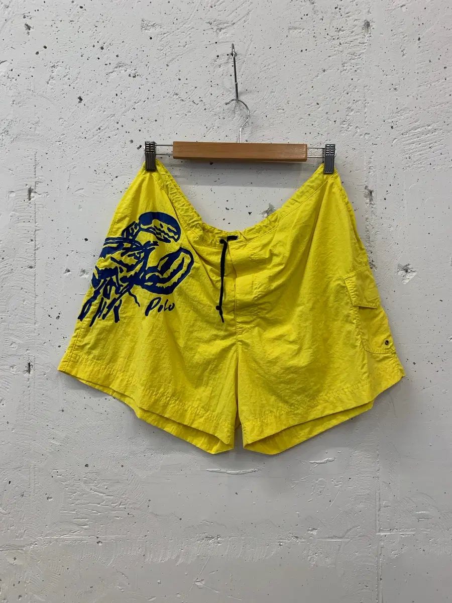 ポロラルフローレン イェロー パンツ 랍스터 プリンティング スウォーム パンツ 7,724円