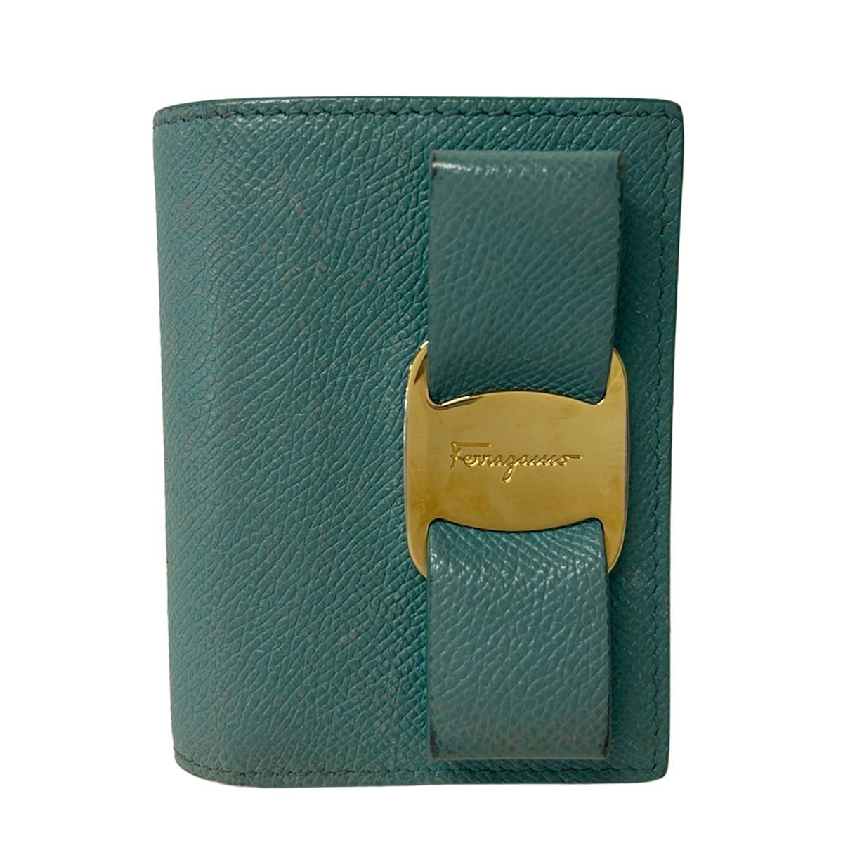 FERRAGAMO/SalvatoreFerragamo(サルバトーレフェラガモ) 2つ折り財布 ヴァラ ライトグリーン レザー