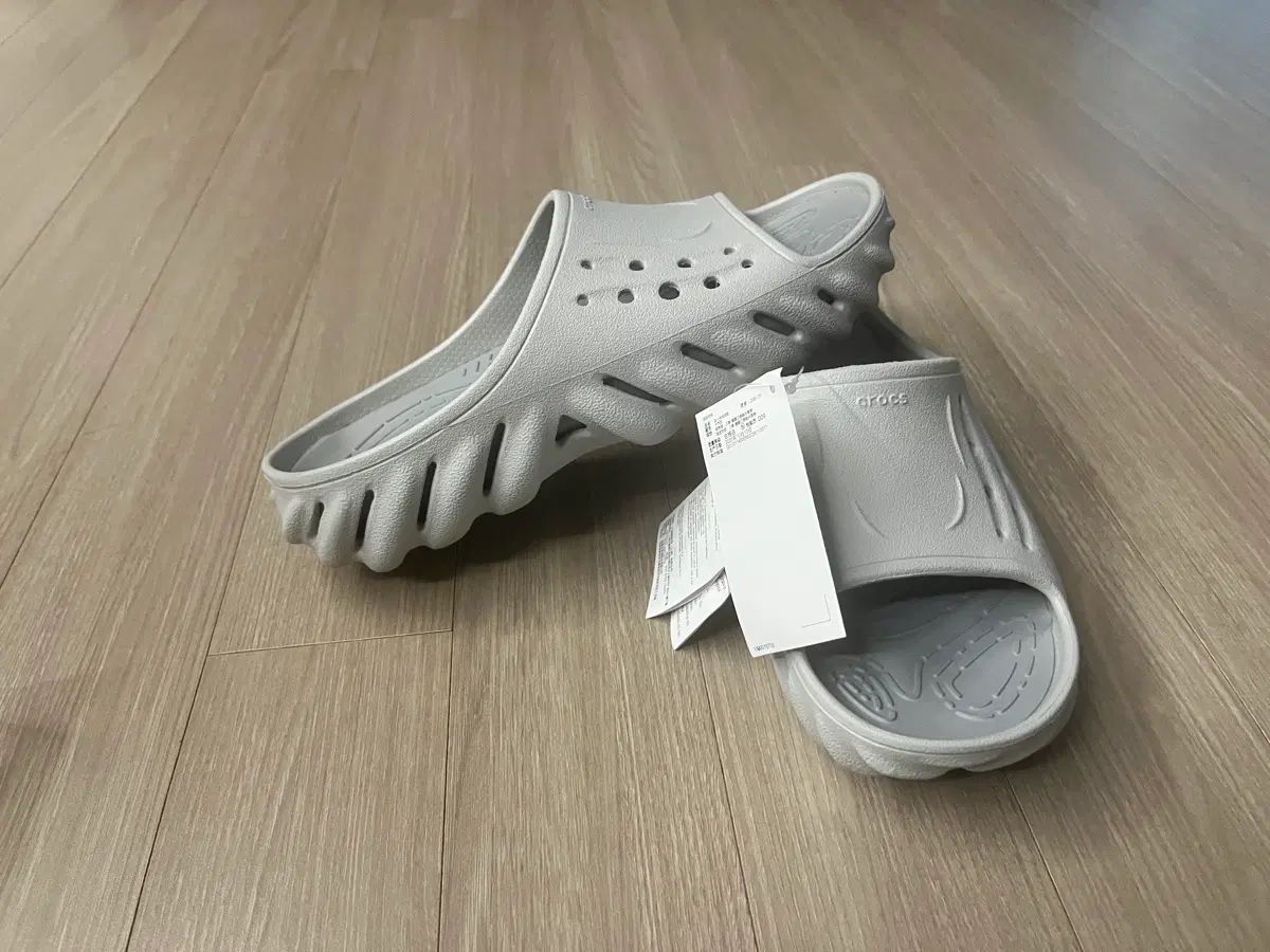 クロックス エコー スライド ミュール クログ 260 新品 8,007円