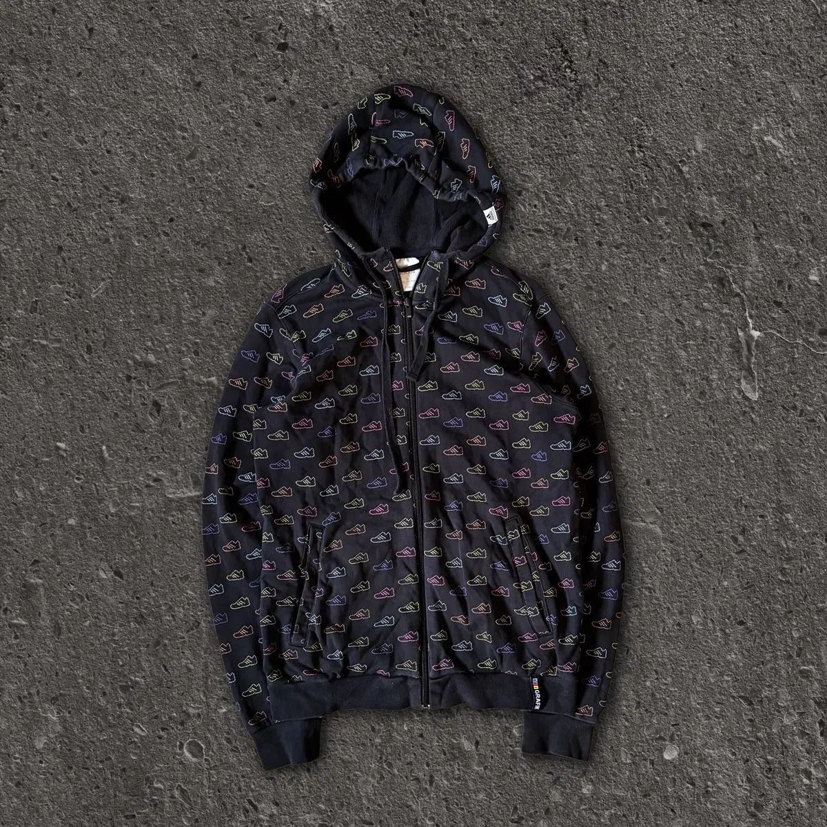 M) adidas オールドスクール シューズ パータン フードジップアップ 7,148円
