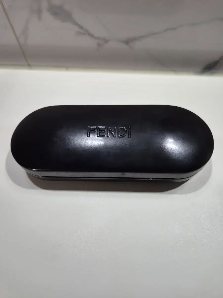(新品) FENDI フェンディ メガネフレーム シルバー/ブラック