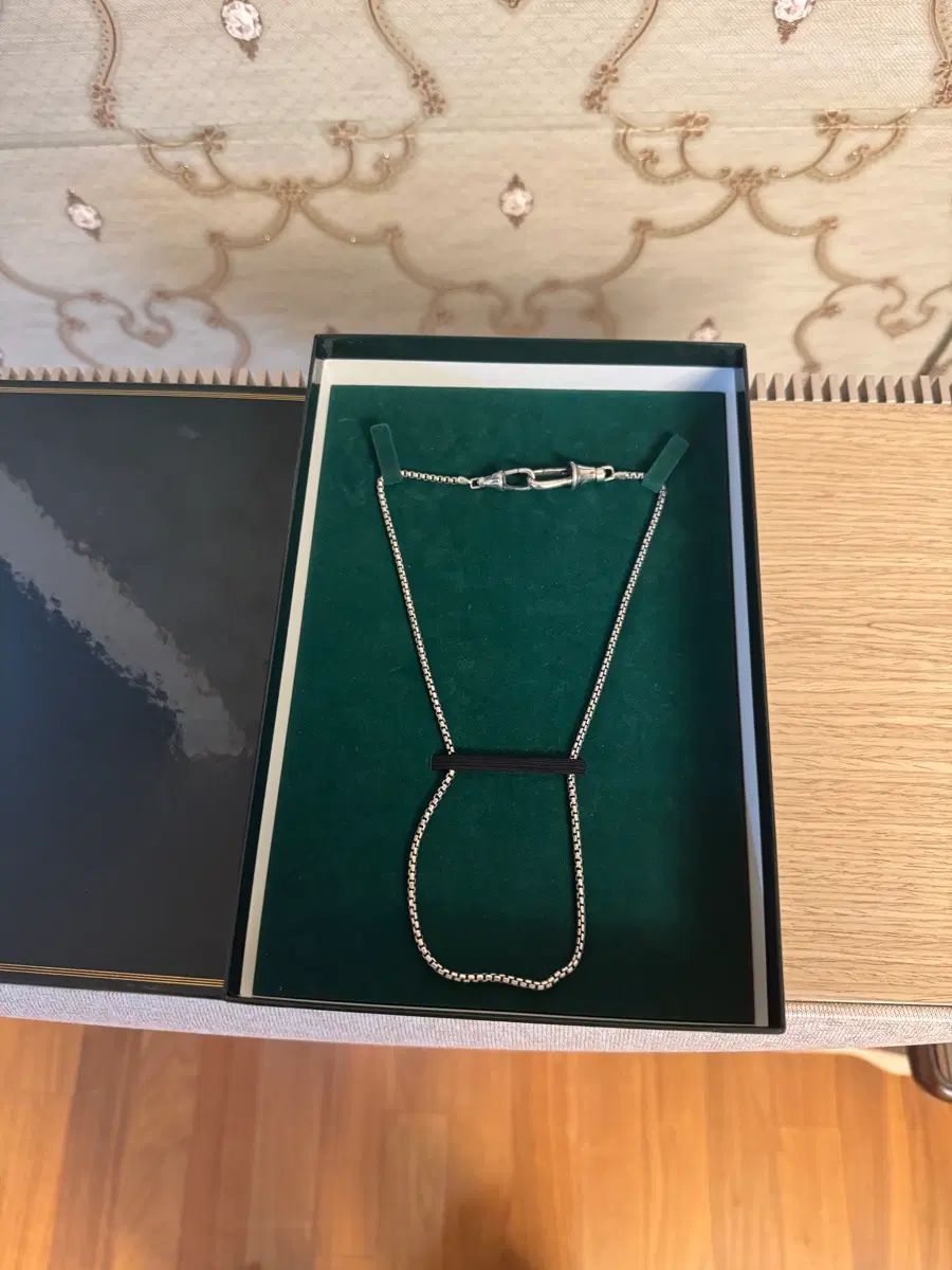 L アプレッセ キーチェーン