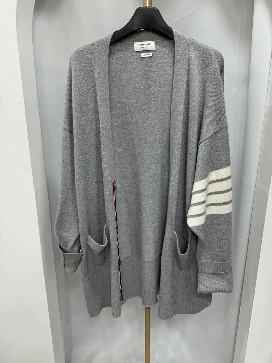 百貨店購入 トム・ブラウン ロング 斜めボーダー カーディガン 4サイズ 81,608円