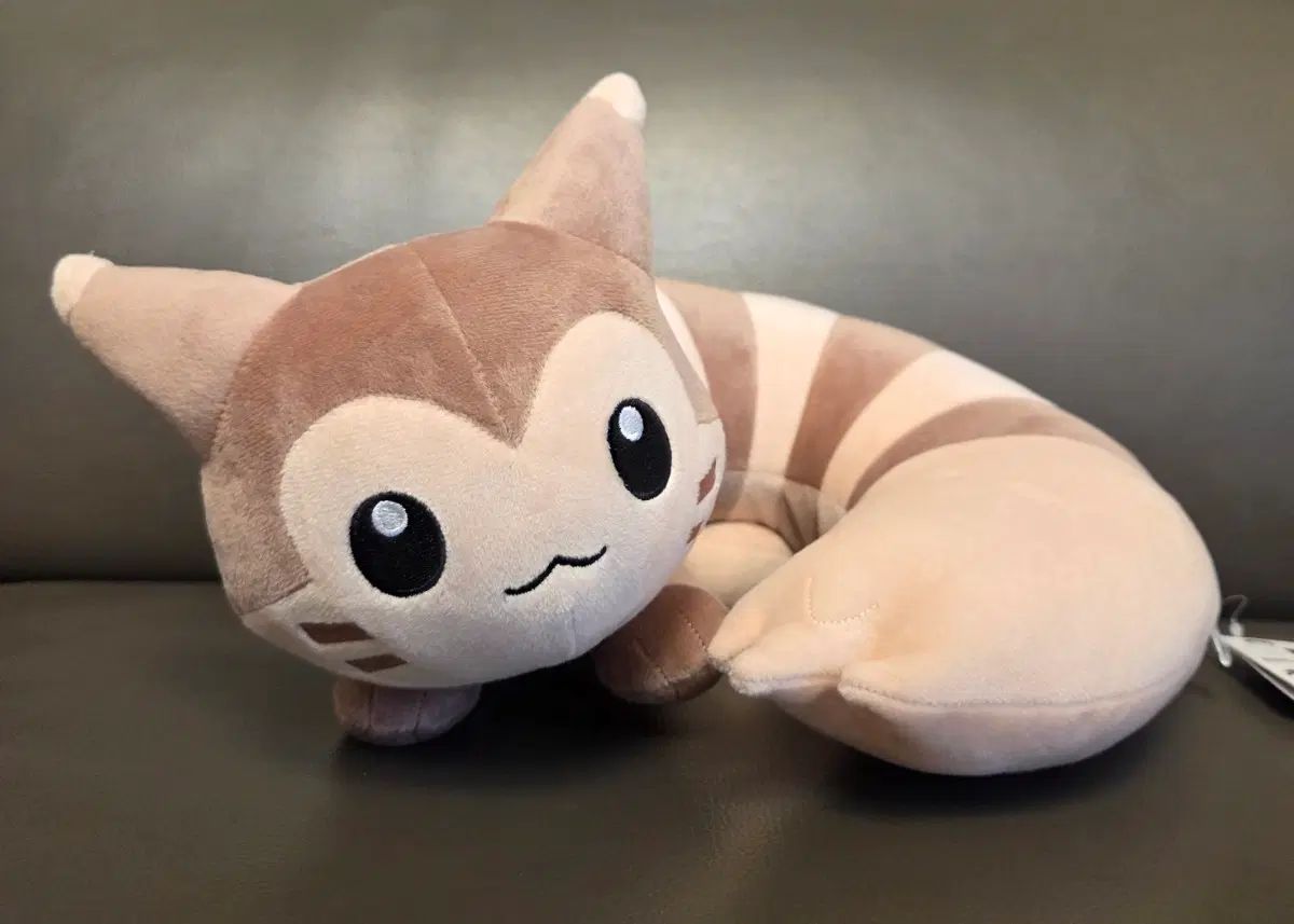 ふかふかぬいぐるみ 尻尾見てみて、ダッコリぬいぐるみ 出品 ポケットモンスター 武陵桃源 ポップアップ